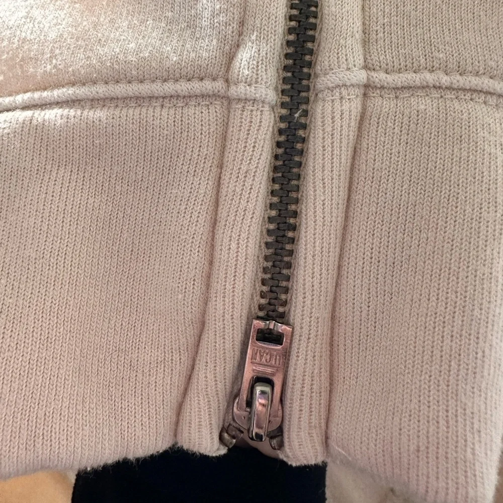 Monrow Women's Reverse Mix Teddy Fleece Sweatshirt W/Side Zipper